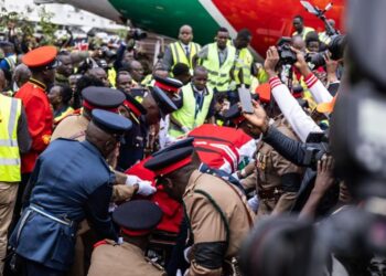 Kenya: Police Disperse Mourners Who Came To See Odinga’s Body With Teargas