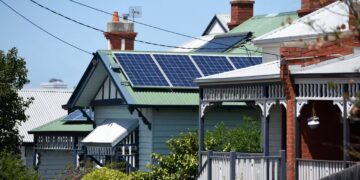 Australia To Give Three Hours Of Free Solar Power From 2026