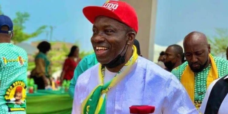 Soludo secured 422,664 votes to trounce his closest rival, Nicholas Ukachukwu of the All Progressives Congress (APC), who polled 99,445 votes.