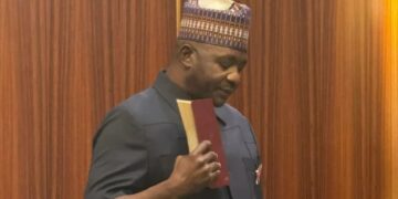 Nigeria: Ex-Defence Chief Inaugurated As Minister