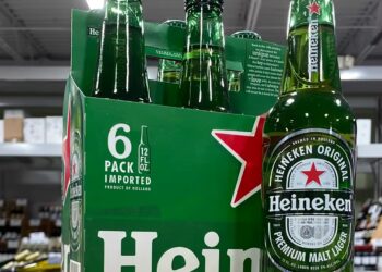 Heineken To Cut 6,000 Jobs Amid Falling Beer Sales