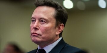 Musk Offers To Offset Salaries Of US Airport Security Officials