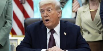 Trump Says US Negotiators Returning To Pakistan To Hold Talks With Iran