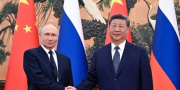 Xi Hosts Putin Days After Trump’s Visit