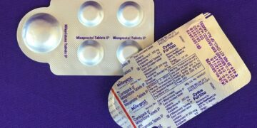 US: Appeals Court Places Temporary Ban On Delivery Of Abortion Pill By Mail 