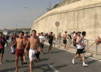 Nine Dead As Hundreds Of Migrants From Morocco Cross Deadly Sea Into Spain