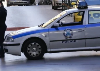 Bomb Scare Hits Egyptian Embassy, French Consulate In Athens