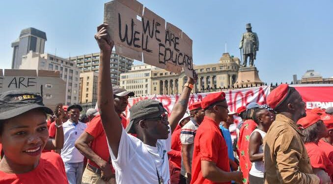S/A: Anti-Migrant Protest Leaders Vow Three Months Of Protest