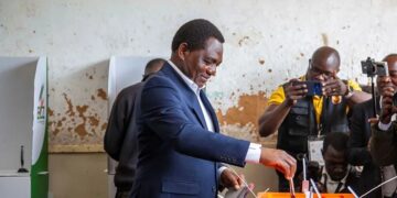 Zambia: Hichilema In Early Lead As Vote Counting Nears Half